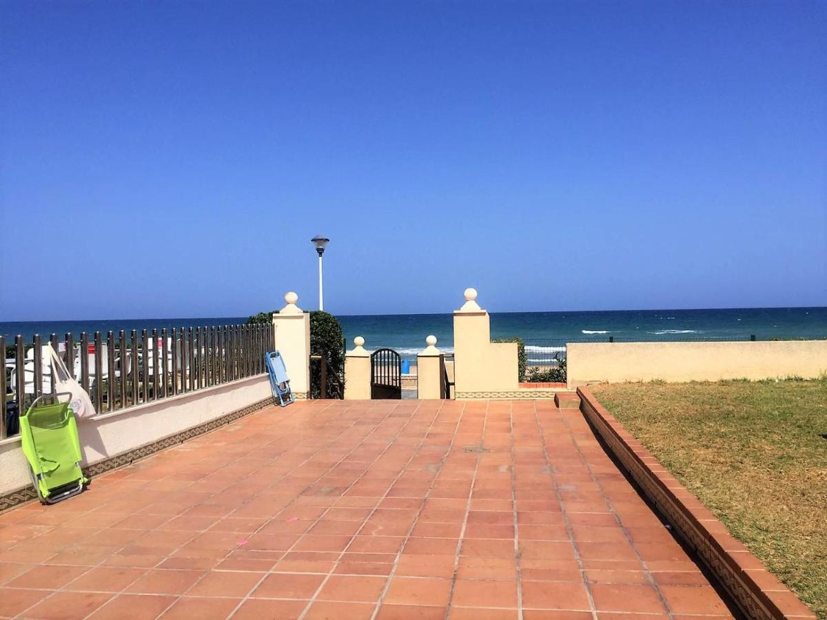 מארני בלאו Cozy Apartment In A Beachfront Complex מראה חיצוני תמונה